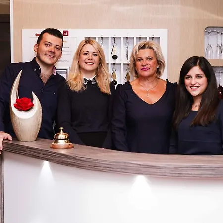 Otel Cit'hotel La 3*